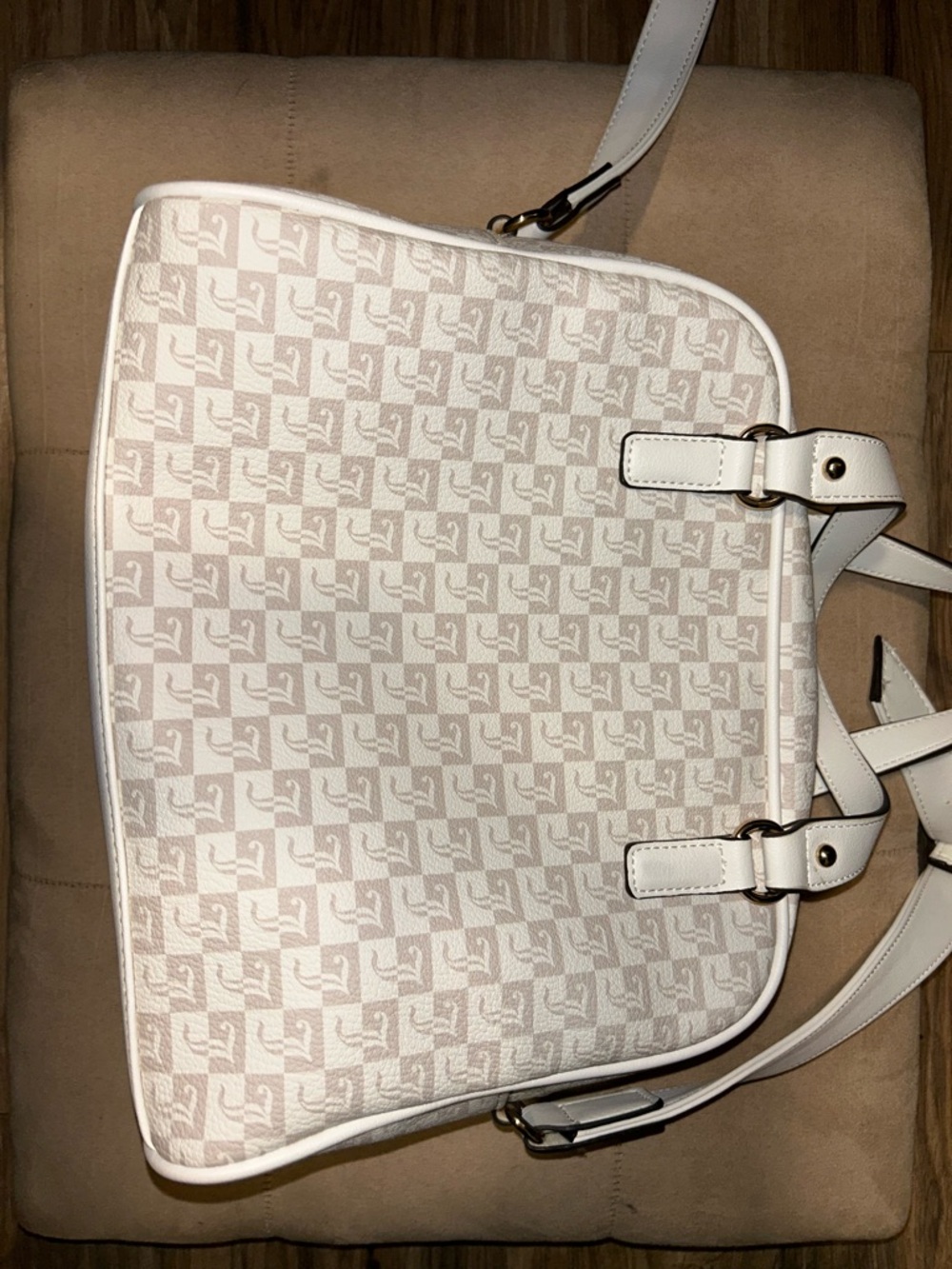 Juicy Couture White & Blush Monogram Shoulder Bag - Picture 2 of 4